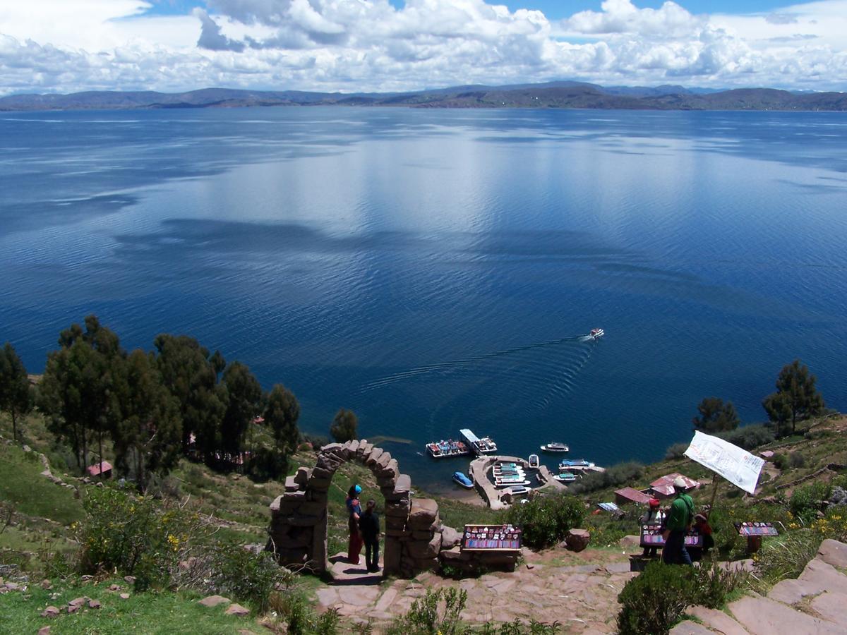 Marlon'S House Puno-Peru Bed & Breakfast Exterior photo